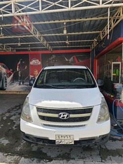 Hyundai H-1